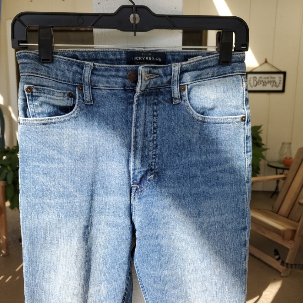 Lucky Brand Bella Skinny Highrise Jeans - Picture 2 of 12